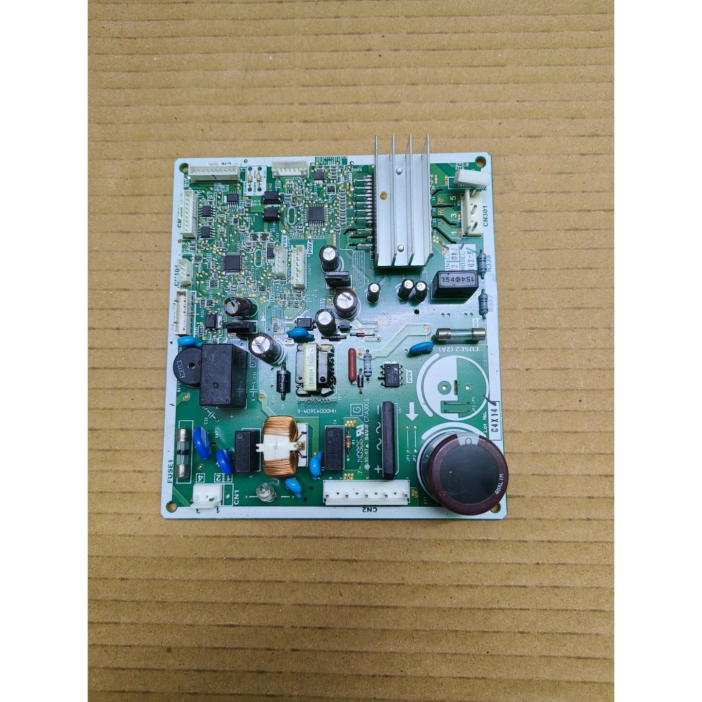Hitachi Inverter Double Door Refrigerator PCB Board